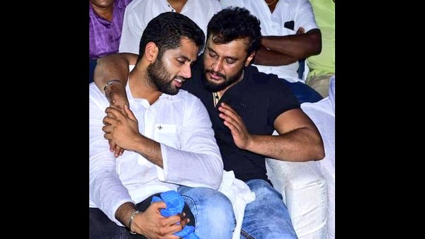 'ಬ್ಯಾಡ್ ಮ್ಯಾನರ್ಸ್' ಪ್ರೋಮೋ ರಿಲೀಸ್