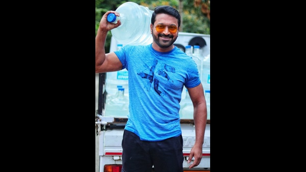 ನೀರಿನ ಕ್ಯಾನ್ ಬ್ಯುಸಿನೆಸ್ ಮಾಡುತ್ತಿದ್ದ ರಿಷಬ್ ಶೆಟ್ಟಿ 