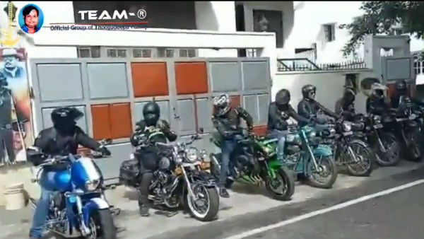 Darshan on a trip along with his gang of biker friends