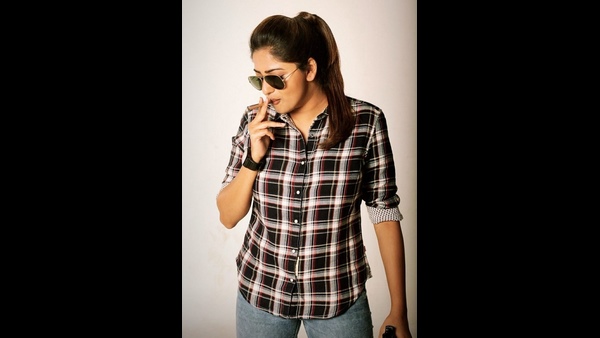 ಎರಡನೇ ಸಲ ಸಿಗರೇಟ್ ಹಿಡಿದ ರಚ್ಚು