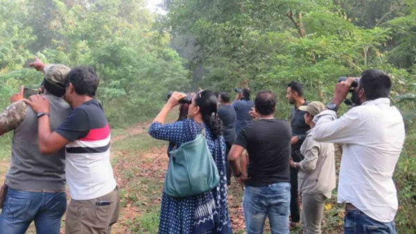 Puneeth Rajkumar Visits Joyida Wildlife Park For Shooting of Kaali River Dacumentary