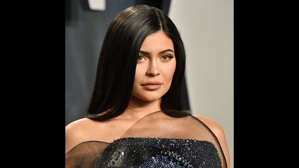 ಮೊದಲ ಸ್ಥಾನ ಮಹಿಳೆಗೆ