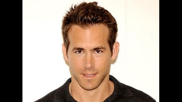 ರ್ಯಾನ್ ರೆನಾಲ್ಡ್ಸ್ 