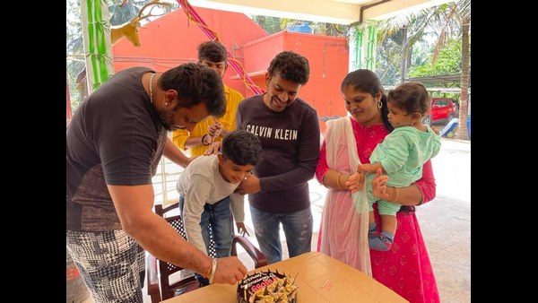 ದರ್ಶನ್ ಅಭಿಮಾನಿ ಶಿವರಾಜ್ ಕೆ ಆರ್ ಪೇಟೆ ಪುತ್ರ