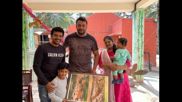 ವಂಶಿಕ್ ಗೆ ವಿಶೇಷ ಗಿಫ್ಟ್ ನೀಡಿದ ದರ್ಶನ್