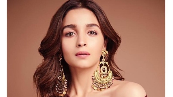 ಆಲಿಯಾ ಬಳಿ ಇರುವ ಸಿನಿಮಾಗಳು