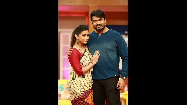 ಆಕ್ಸಿಮೀಟರ್ನಲ್ಲಿ ಪರೀಕ್ಷೆ ಮಾಡಿಕೊಳ್ಳುತ್ತಿದ್ದೆವು: ಶ್ವೇತಾ ಆಕ್ಸಿಮೀಟರ್ನಲ್ಲಿ ಪರೀಕ್ಷೆ ಮಾಡಿಕೊಳ್ಳುತ್ತಿದ್ದೆವು: ಶ್ವೇತಾ