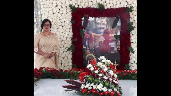 ಸರಳವಾಗಿ ಆಚರಣೆ ಮಾಡಿ: ಸುಮಲತಾ