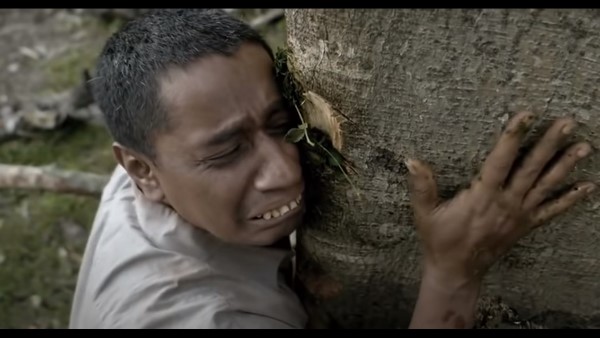 'ತಿಪ್ಪೇಲಿ ಕೂರೆಂದರೂ, ಗೊಣಗದೇ ಕೂತು ನಟಿಸಿ ಬರುತ್ತಿದ್ದ'