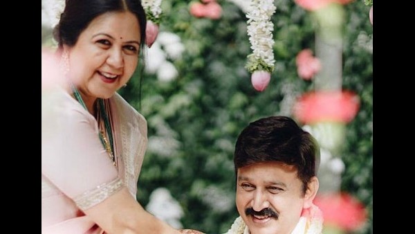 Ramesh Aravind celebrating his 30th wedding anniversary