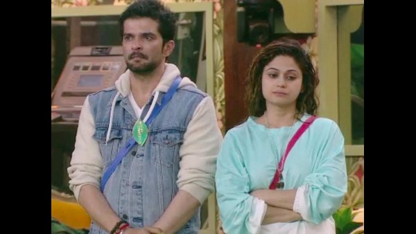 ರಾಕೇಶ್ಗೆ ಹೃದಯ ಕೊಟ್ಟ ಶಮಿತಾ ರಾಕೇಶ್ಗೆ ಹೃದಯ ಕೊಟ್ಟ ಶಮಿತಾ