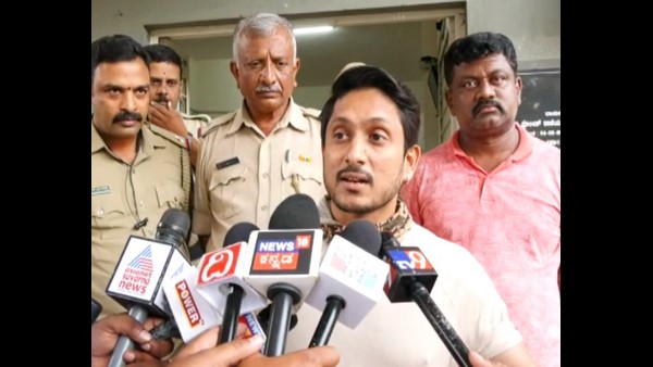 ''ಹೀರೋನೆ ಮೊದಲು ಕಾಪಾಡಲು ಬರಬೇಕು ಎಂಬ ನಿಯಮ ಮಾಡಿಬಿಡೋಣ''