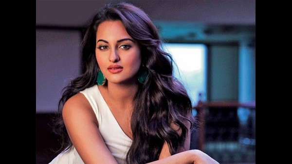 ದೊಡ್ಡ ಸಂಭಾವನೆ ಕೇಳಿದ ಸೊನಾಕ್ಷಿ