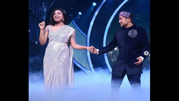 ಕರಣ್ ಜೋಹರ್ ಬಂಪರ್ ಆಫರ್ ಕರಣ್ ಜೋಹರ್ ಬಂಪರ್ ಆಫರ್