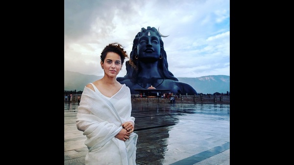 ಸಣ್ಣ ವಯಸ್ಸಿನ ಸೀತಾ ಇರ್ತಾರೆ