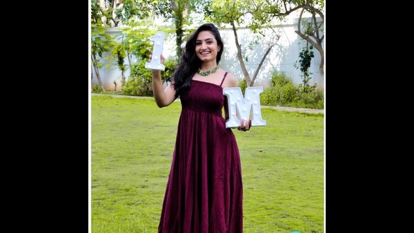 Vaishnavi Gowda crosses 1 million followers on instagram, says thanks for fans Vaishnavi Gowda crosses 1 million followers on instagram, says thanks for fans