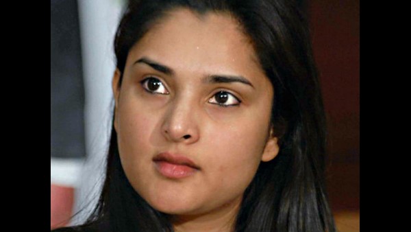 ಈಗಲೂ ಬೇಡಿಕೆ ಉಳಿಸಿಕೊಂಡಿದ್ದಾರೆ ರಮ್ಯಾ ಈಗಲೂ ಬೇಡಿಕೆ ಉಳಿಸಿಕೊಂಡಿದ್ದಾರೆ ರಮ್ಯಾ