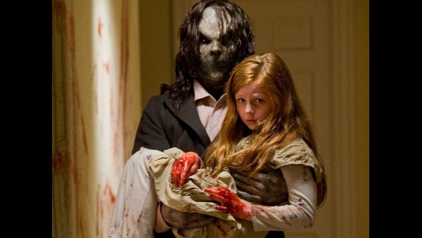 Company Will Pay 90000 Rs To Watch 13 Horror Movies Company Will Pay 90000 Rs To Watch 13 Horror Movies