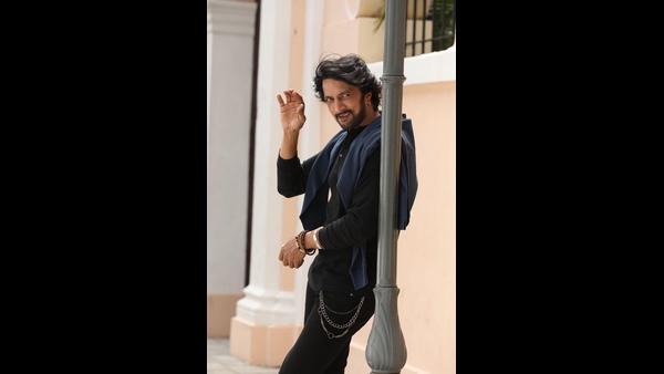 ವಿದೇಶದಲ್ಲಿ ಕಾರ್ ಚೇಸ್ ಅನುಭವ