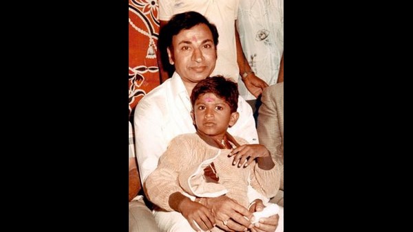  ಅವರ ಸರಳ ಜೀವನ, ನುಡಿಗಿಂತ ನಡೆ ಮುಖ್ಯ ಎನ್ನುವ ಅವರ ಜೀವನಶೈಲಿ