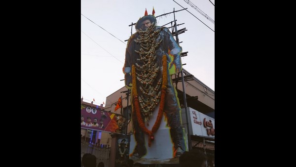 ''ಒಬ್ಬ ಸೂಪರ್ ಸ್ಟಾರ್ ಅನ್ನು ಹೀಗೆಯೇ ತೋರಿಸಬೇಕು'' 