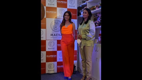  Actress Kriti Kharbanda Launches Mavea Store In Bengaluru