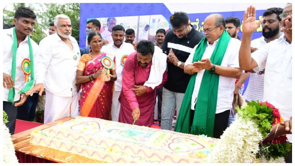 ಬೆನ್ನೆಲುಬಾಗಿ ನಿಂತಿದ್ದಾರೆ ದರ್ಶನ್: ಯೋಗರಾಜ್ ಭಟ್