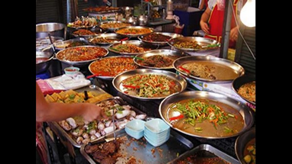 8500 ಕೆಜಿ ಚಿಕನ್, 1000 ಲೀಟರ್ ಅಡುಗೆ ಎಣ್ಣೆ