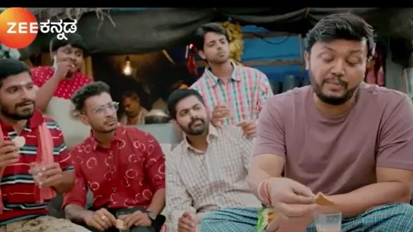 ಚಡ್ಡಿ ದೋಸ್ತ್‌ಗಳನ್ನು ಸೇರಿಸುವ ಶೋ 