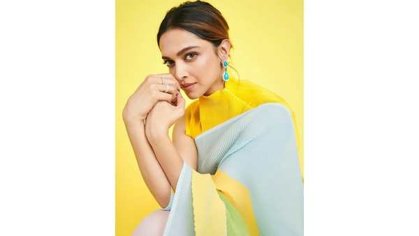 Deepika Padukone Worn A Burqa To Visit Sabyasachi For Dress Trials Before Her Wedding Deepika Padukone Worn A Burqa To Visit Sabyasachi For Dress Trials Before Her Wedding