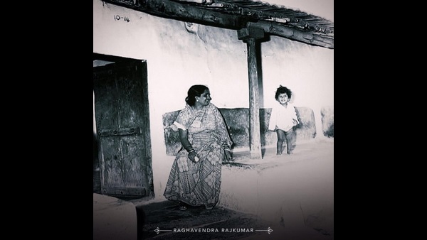 Puneeth Rajkumar Tamil fans walk on the fire in Tamilnadu Karnataka border village Gumatapura Puneeth Rajkumar Tamil fans walk on the fire in Tamilnadu Karnataka border village Gumatapura