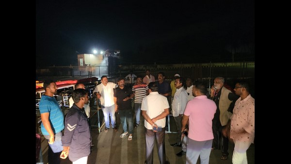 MLA Renukacharya supporters paying musical tributes to Puneeth Rajkumar in Honnalli Rajesh Krishnan and team will perform 