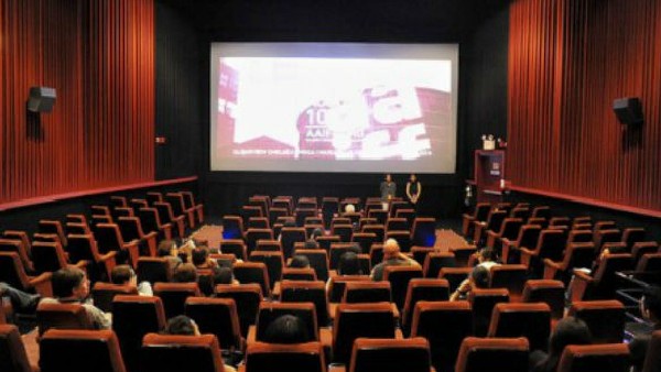 ಹೈಕೋರ್ಟ್ ಮೆಟ್ಟಿಲೇರಿದ್ದ ಚಿತ್ರಮಂದಿರ ಮಾಲೀಕರ ಸಂಘ