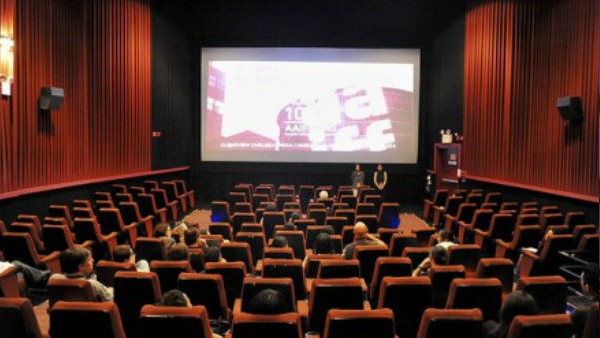  ಸಿನಿಮಾಗಳಿಗೆ ನೈಟ್ ಕರ್ಪ್ಯೂ ಆತಂಕ 