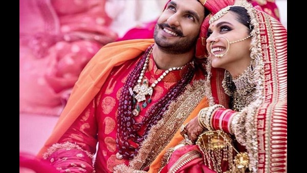 ದೀಪಿಕಾ ಪಡುಕೋಣೆ ಮದುವೆ ಲೆಹೆಂಗಾ 12 ಲಕ್ಷ! ದೀಪಿಕಾ ಪಡುಕೋಣೆ ಮದುವೆ ಲೆಹೆಂಗಾ 12 ಲಕ್ಷ!