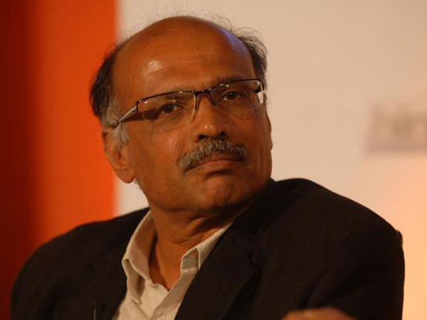 ಹಾಸನದ ಕ್ಯಾಪ್ಟನ್ ಗೋಪಿನಾಥ್