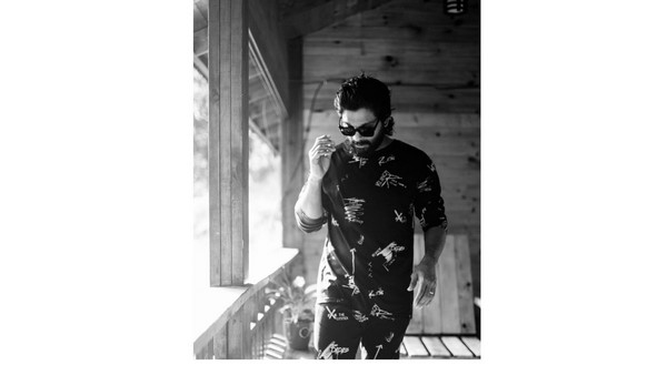 ಎರಡು ಎಕರೆ ಜಾಗದಲ್ಲಿ ಭವ್ಯ ಬಂಗಲೆ! 