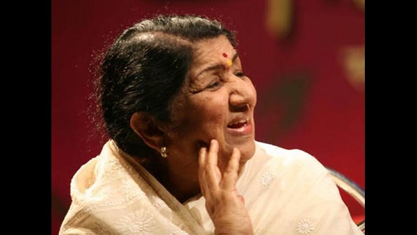 ಲತಾ ಮಂಗೇಶ್ಕರ್ಗೆ ದಾದಾ ಸಾಹೇಬ್ ಫಾಲ್ಕೆ ಲತಾ ಮಂಗೇಶ್ಕರ್ಗೆ ದಾದಾ ಸಾಹೇಬ್ ಫಾಲ್ಕೆ