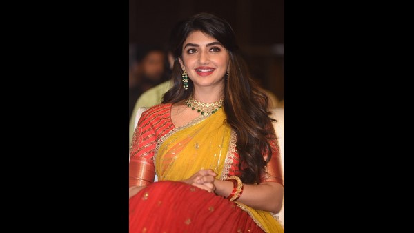 ನವೀನ್ ಪೊಲಿಶೆಟ್ಟಿ ಮತ್ತು ವೈಷ್ಣವ್ ತೇಜ್ ಜೊತೆಗೆ ಶ್ರೀಲೀಲಾ! 