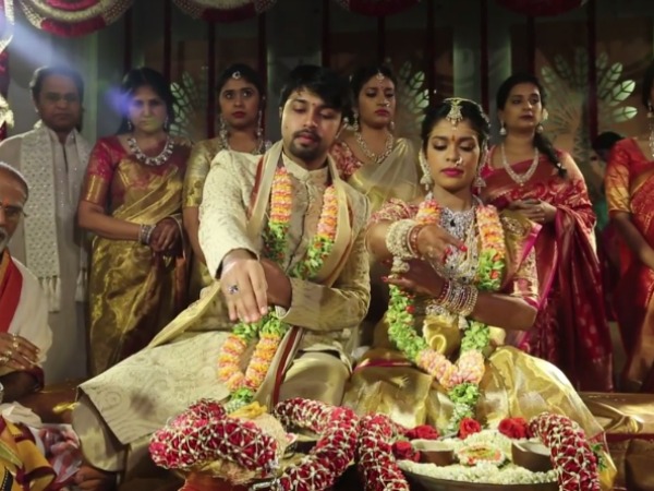 ವಿಚ್ಛೇದನದ ಬಗ್ಗೆ ಸ್ಪಷ್ಟನೆ ನೀಡದ ಚಿರು ಕುಟುಂಬ!