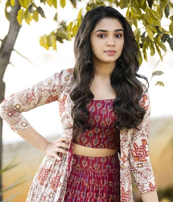 ಕೃತಿ ಬಗ್ಗೆ ಹರಿದಾಡಿದ್ದ ವಂದತಿ ಇದು! ಕೃತಿ ಬಗ್ಗೆ ಹರಿದಾಡಿದ್ದ ವಂದತಿ ಇದು!