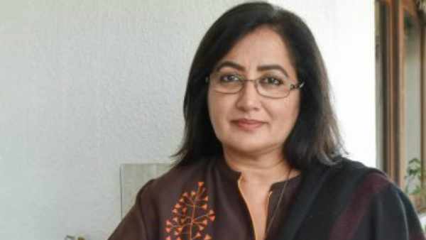 ಮಕ್ಕಳ ಭವಿಷ್ಯದ ಜೊತೆ ಕಾಣದ ಕೈಗಳಿಂದ ಆಟ ಮಕ್ಕಳ ಭವಿಷ್ಯದ ಜೊತೆ ಕಾಣದ ಕೈಗಳಿಂದ ಆಟ