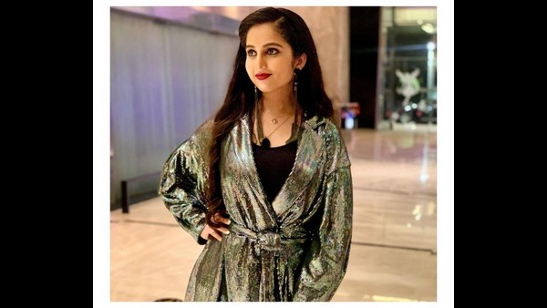 ನಿವೇದಿತಾ ಸೀರೆ, ಚುಡಿದಾರ್ ತೊಟ್ಟು ವಿಡಿಯೋ ಮಾಡಬೇಕಂತೆ! 