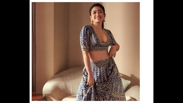 ಚಿನ್ನದ ಎಳೆಯಿಂದಾದ ರಶ್ಮಿಕಾ ಲೆಹೆಂಗಾ! ಚಿನ್ನದ ಎಳೆಯಿಂದಾದ ರಶ್ಮಿಕಾ ಲೆಹೆಂಗಾ!