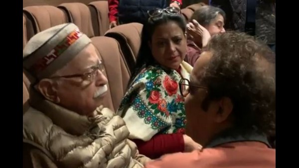 'ದಿ ಕಾಶ್ಮೀರಿ ಫೈಲ್ಸ್' ಸಿನಿಮಾ ನೋಡಿ ನಿಜಕ್ಕೂ ಕಣ್ಣೀರು ಹಾಕಿದ್ರಾ?