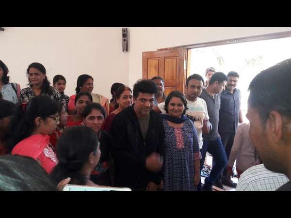  ಸರ್ಕಾರದ ಬೆಂಬಲಕ್ಕೆ ಶಿವಣ್ಣ ಖುಷಿ 