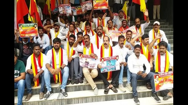 ಕನ್ನಡ ಚಿತ್ರರಂಗ ಸಂಕಷ್ಟದಲ್ಲಿದೆ: ಪ್ರವೀಣ್ ಶೆಟ್ಟಿ ಕನ್ನಡ ಚಿತ್ರರಂಗ ಸಂಕಷ್ಟದಲ್ಲಿದೆ: ಪ್ರವೀಣ್ ಶೆಟ್ಟಿ