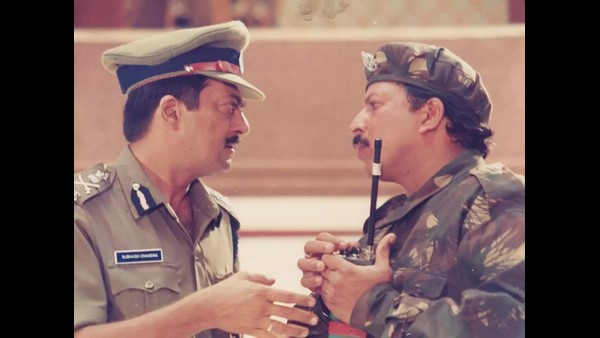 ಎರಡೂ ಸಿನಿಮಾದ ಕತೆಗೂ ಸಾಮ್ಯತೆ ಇದೆ ಎರಡೂ ಸಿನಿಮಾದ ಕತೆಗೂ ಸಾಮ್ಯತೆ ಇದೆ