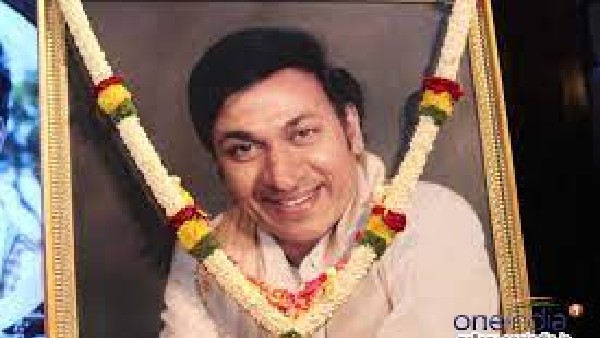 ಅಣ್ಣಾವ್ರಿಗೆ ಇರೋ ಬಿರುದು ಮತ್ಯಾರಿಗೂ ಇಲ್ಲ ಅಣ್ಣಾವ್ರಿಗೆ ಇರೋ ಬಿರುದು ಮತ್ಯಾರಿಗೂ ಇಲ್ಲ