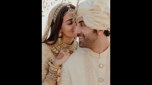 ಸಿಂಪಲ್ಲಾಗ್ ನಡೀತು ಆಲಿಯಾ ಮದುವೆ